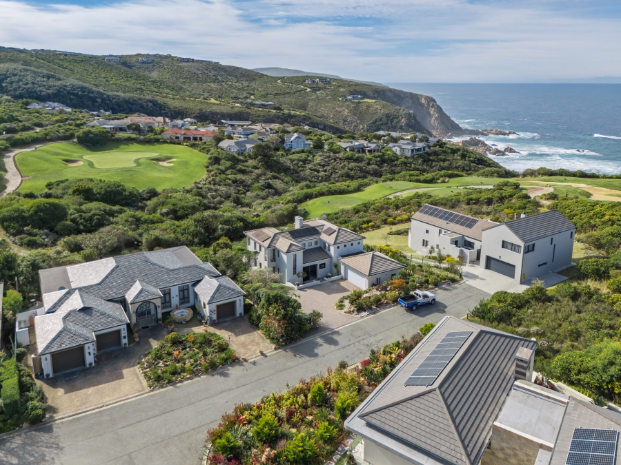 4 Bedroom Property for Sale in Pezula Golf Estate Western Cape